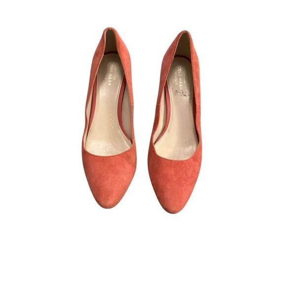 Cole Haan Women's Red Suede Pointed Toe Block Heels Size 8B - Picture 2 of 9